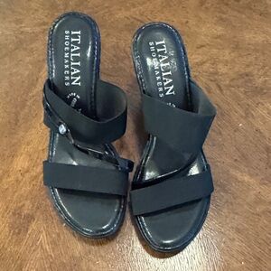 Italian Shoemakers Elegant Black Sandals size 8